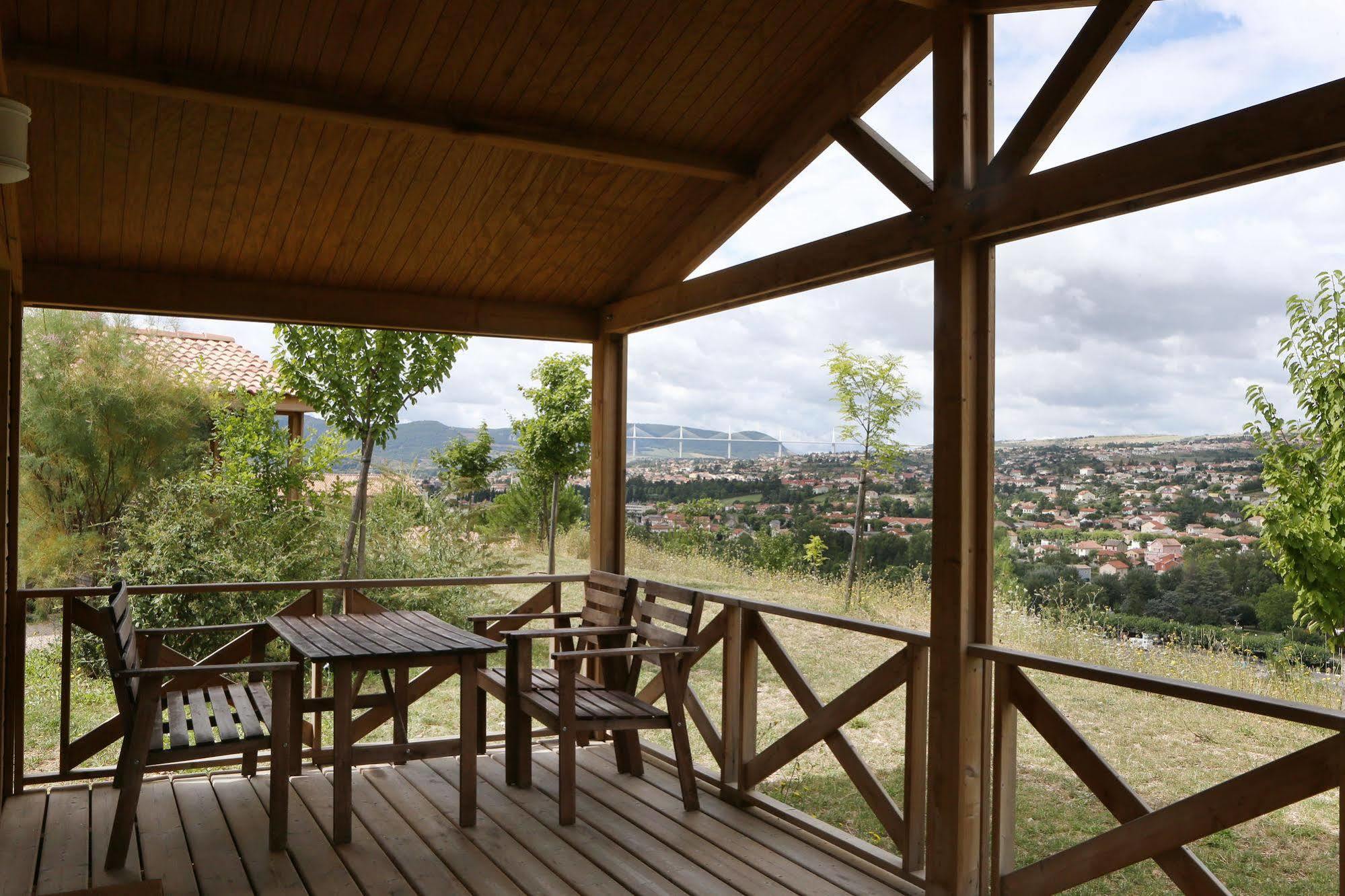 Domaine Saint Esteve Hotel Millau Exterior foto